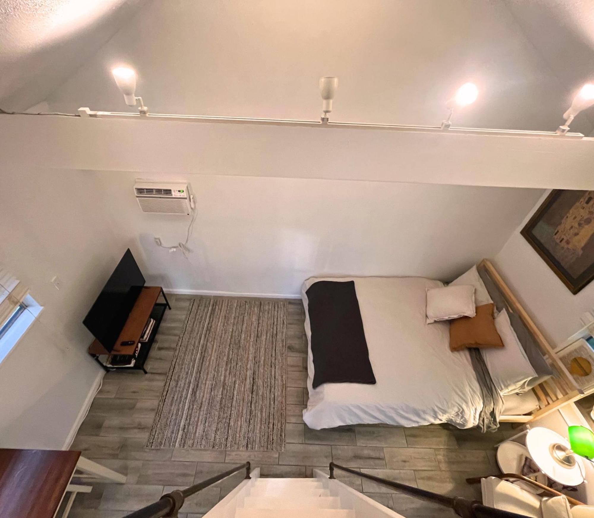 Entire Loft In Montrose District, Houston, Texas Leilighet Eksteriør bilde